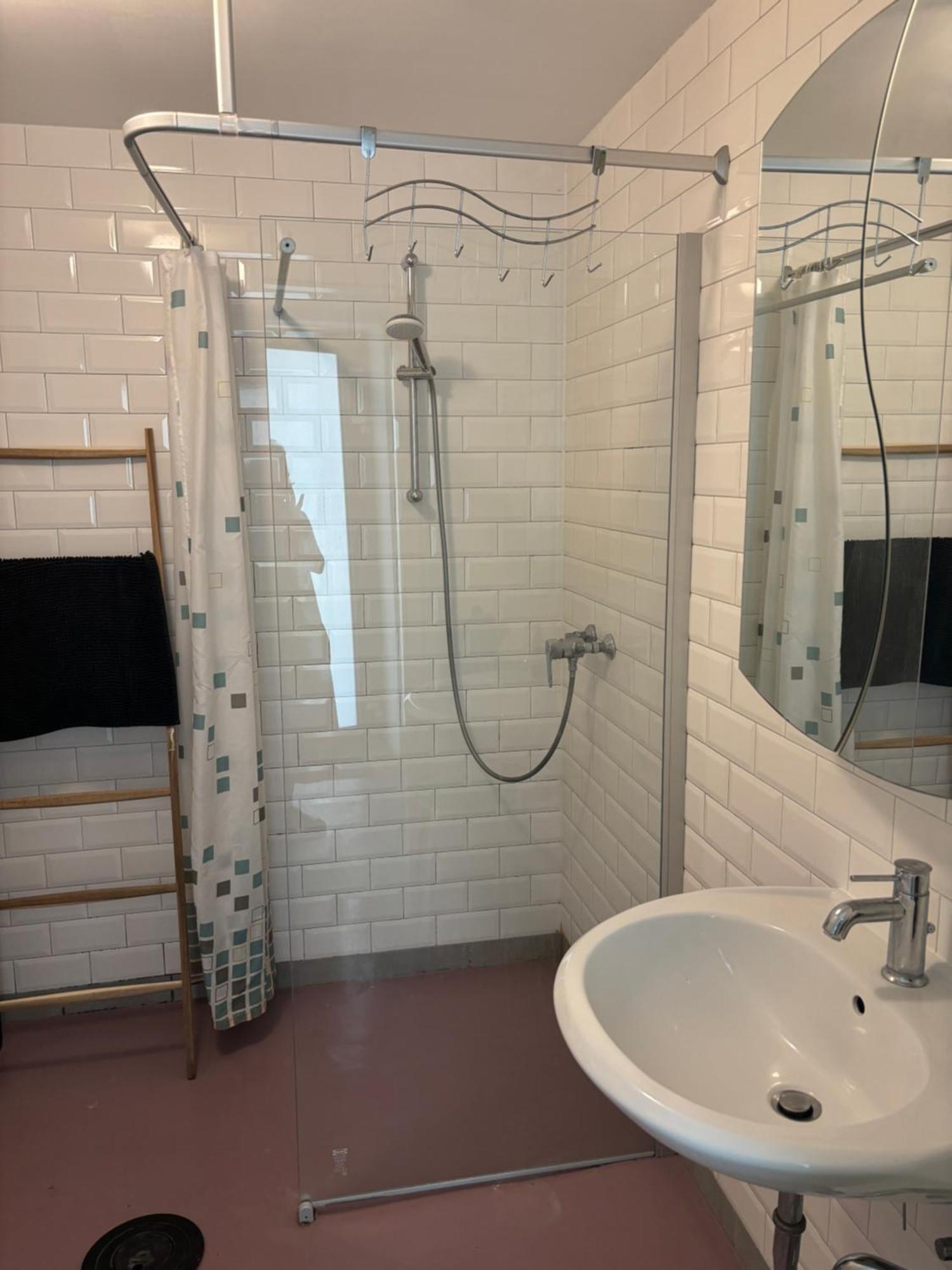 Zentrale Ruhige Ferienwohnung In Berlin Extérieur photo